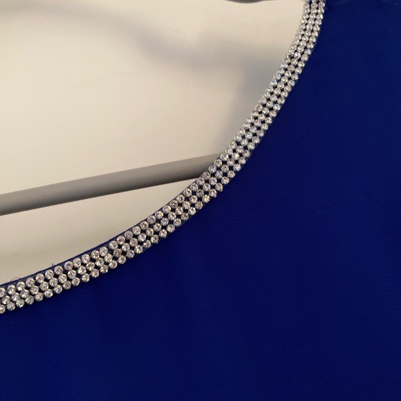 NWT Rhinestone-trimmed dress || Size M - Picture 4 of 12